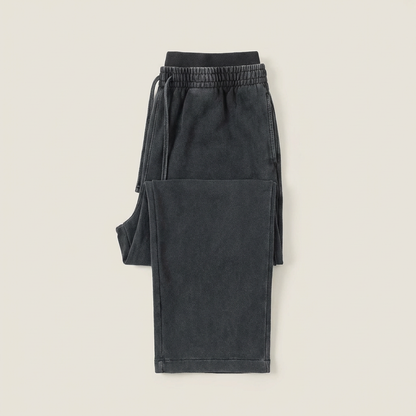 Studio shot - Lumique - Womens Washed Sweatpants